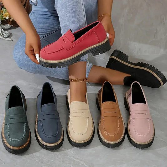 💖🌬️ Női Slip-On Chunky Loafer Cipők Platform Talppal | Széles Illeszkedés és Párnázott Talpbetét 👡✨