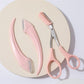 ✂️ Fésűs szemöldökolló – ✨ Precíz, biztonságos vágás és zökkenőmentes, profi sminkélmény 🙋‍♀️💖