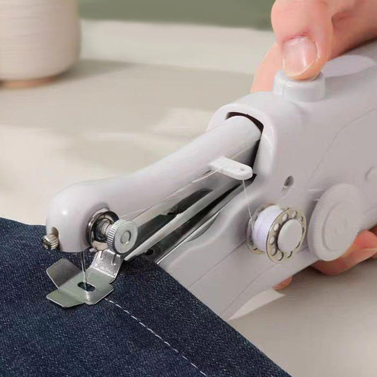 🧵✨ Mini elektromos varrógép: Kompakt erő a mindennapi javításokhoz 🛡️👗