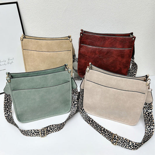 👜🌈 Színes Pántos Crossbody Bőr Táskák 🌿✨
